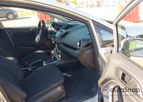 2019 Ford Fiesta Se z USA, uszkodzony, nr VIN 3FADP4BJ8KM116417